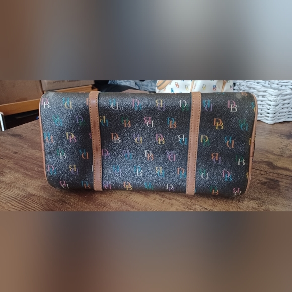 Dooney & Bourke Black Barrel Bag Signature DB Logo Coated leather crossbody - Picture 7 of 15